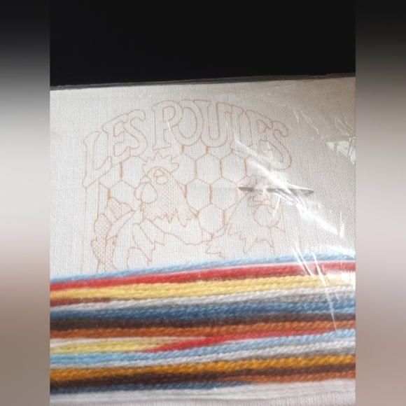 NEW Vtg Sunset Stitchery Kit French Hens Les Poules #540 4x5 Cottagecore Crewel - Picture 4 of 5